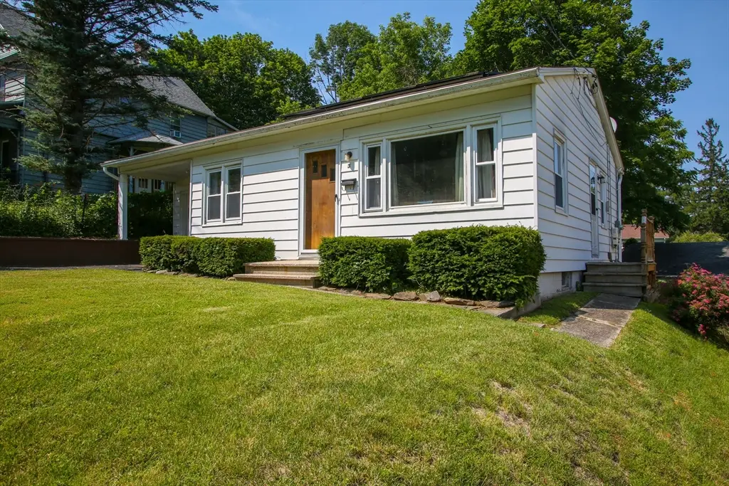 3 West St, Adams, MA 01220 - #1