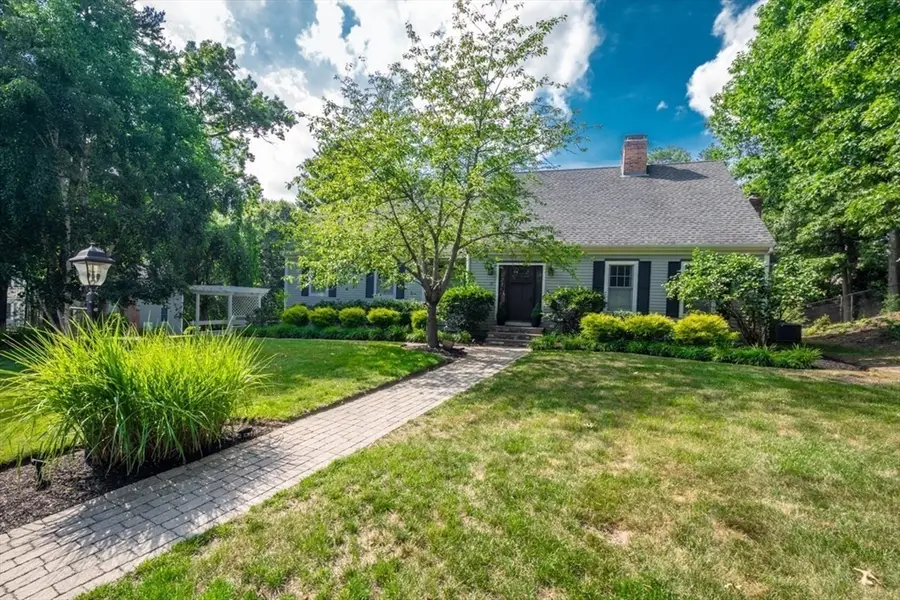 37 Spruce Rd, North Reading, MA 01864 - #2