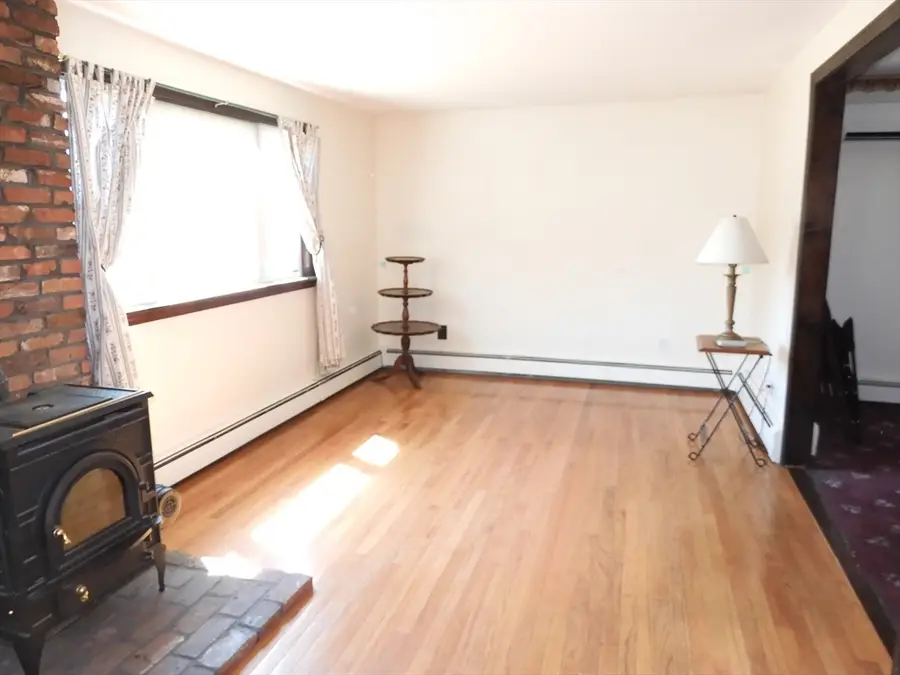 146 Bridle Rd, Billerica, MA 01821 - #3