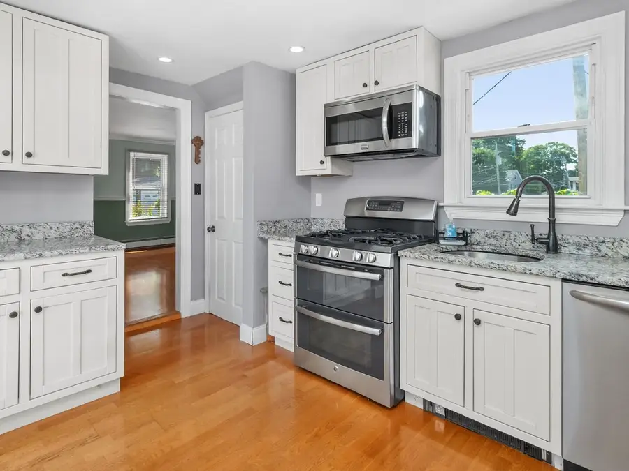142 Calvary Street, Waltham, MA 02453 - #3