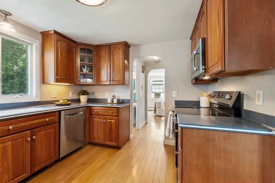 134 Bedford St, Burlington, MA 01803 - #3