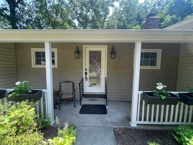 117 Hazardville Rd, Longmeadow, MA 01106 - #1