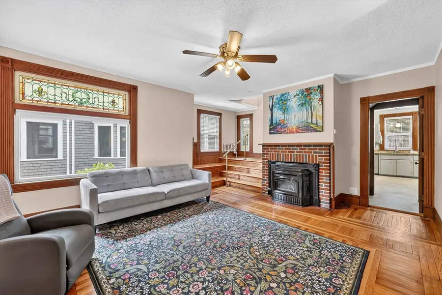 36 Spruceland Ave, Springfield, MA 01108 - #2