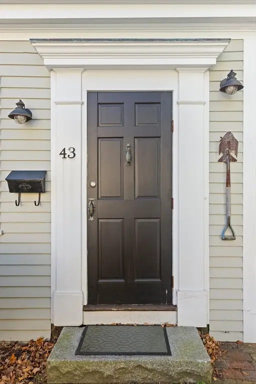 43 Front St #43, Beverly, MA 01915 - #3