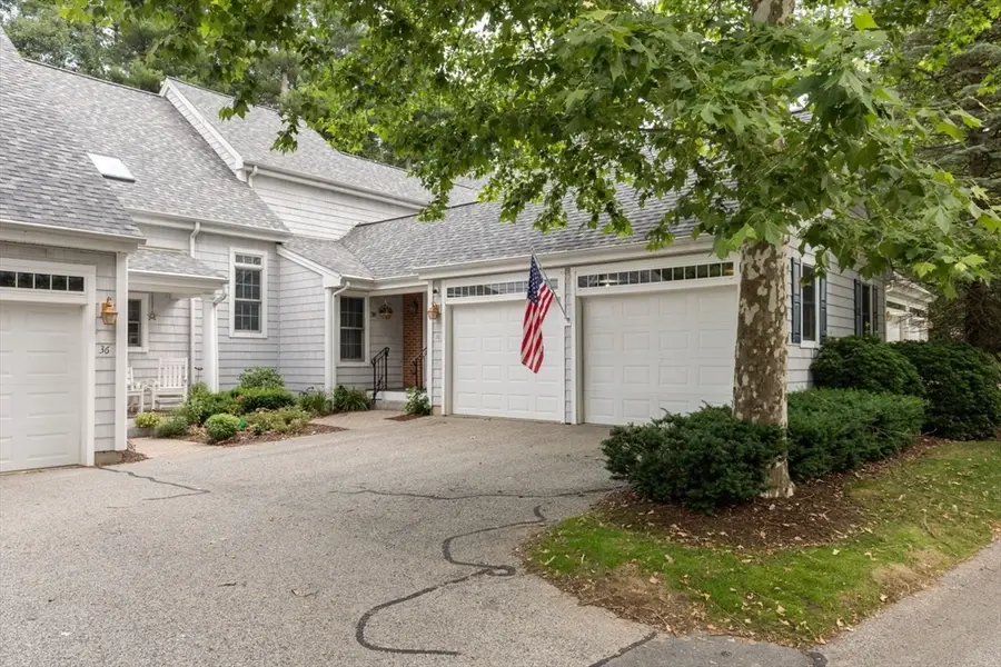 38 Juniper Ln #38, Hanover, MA 02339 - #2