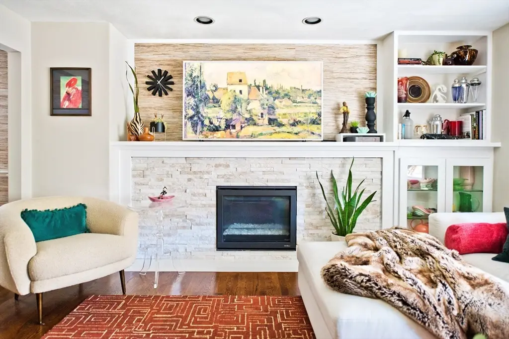 16 Warren Ave #16, Newton, MA 02465 - #1