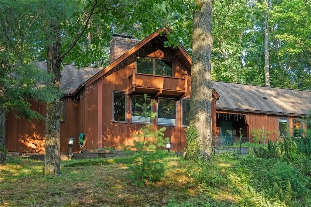 39 Westview Ter, Easthampton, MA 01027 - #1