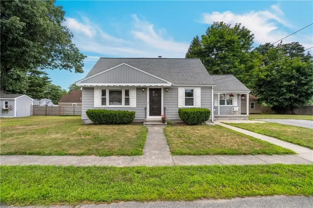 3 Eisenhower Dr, Smithfield, RI 02917 - #1