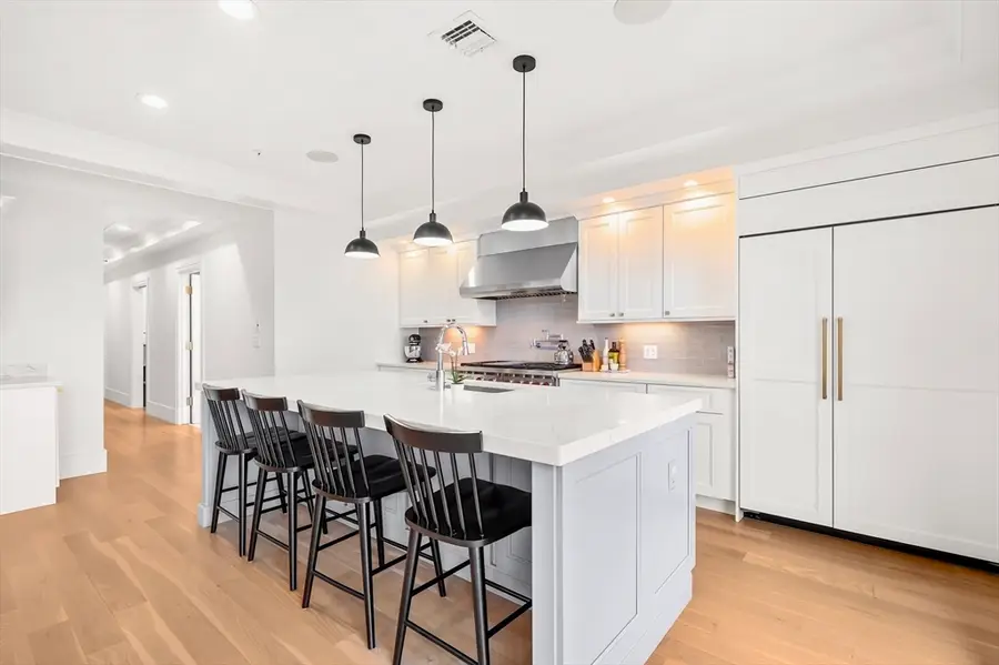 377 W 1st St #3, Boston, MA 02127 - #2