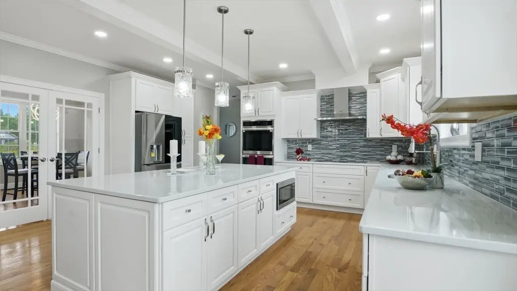 1 A Farmer Cir, East Longmeadow, MA 01028 - #1