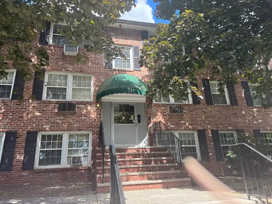 71 Mystic St #11, Methuen, MA 01844 - #3