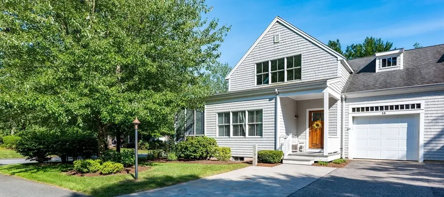 14 Hathaway Pond Circle #14, Rochester, MA 02770 - #2