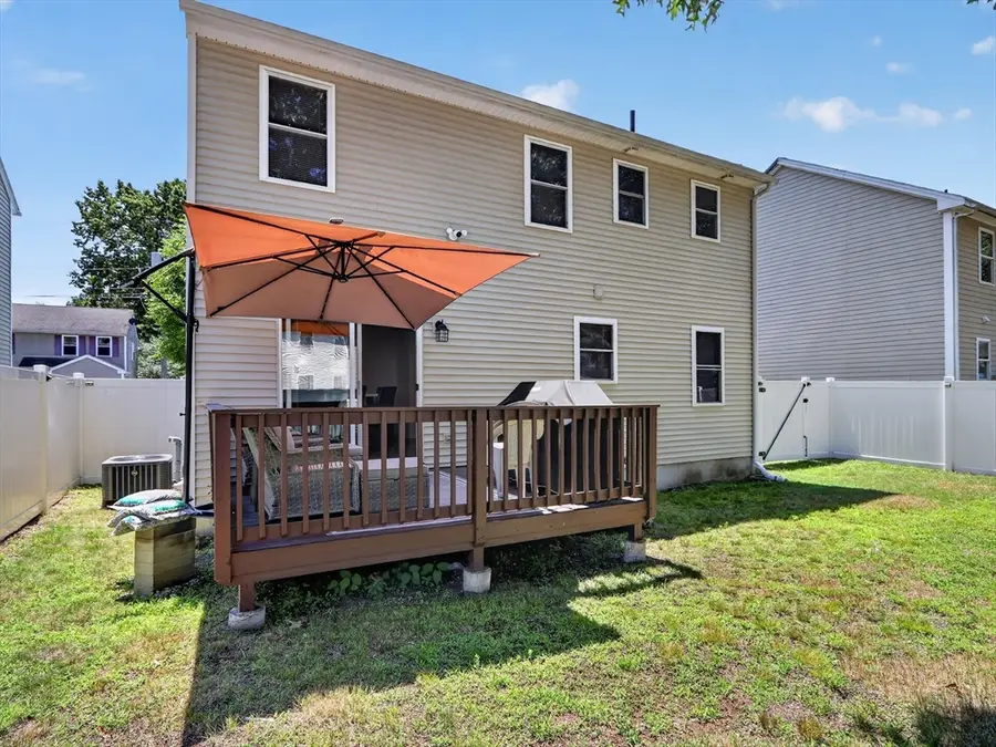 40 Bissell Ave, Springfield, MA 01119 - #2