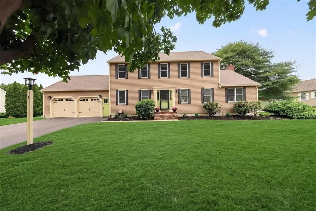 105 Liberty Bell, Weymouth, MA 02189 - #1