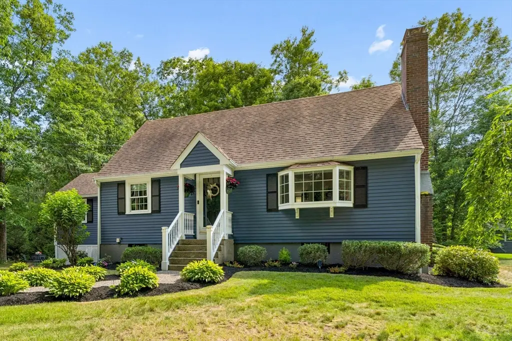41 Rocky Ln, Medfield, MA 02052 - #1