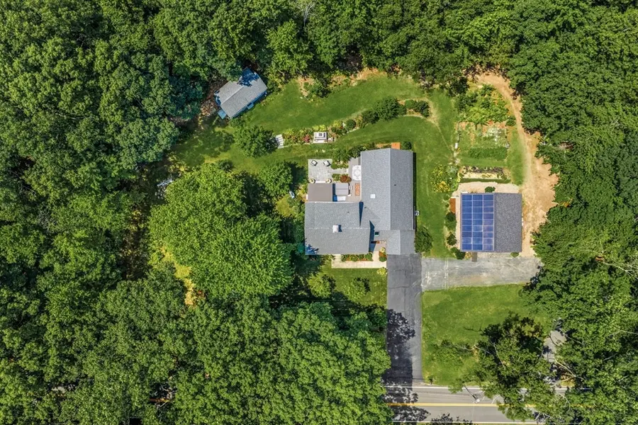33 Rattle Hill Rd, Southampton, MA 01073 - #3