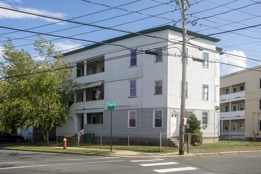 583 Chicopee St, Chicopee, MA 01013 - #3