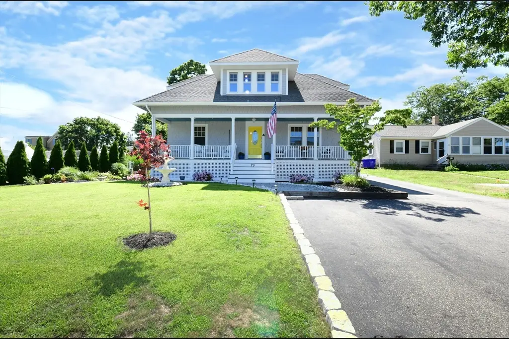29 Lafayette Ave, Bourne, MA 02532 - #1