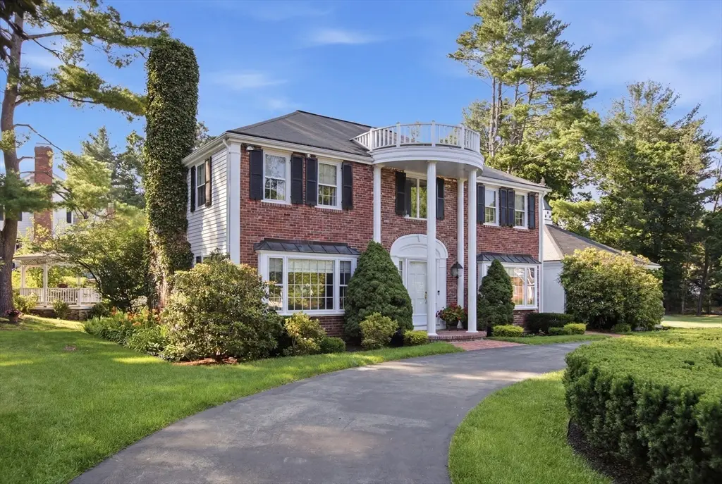 2 Russell Road, Lynnfield, MA 01940 - #1