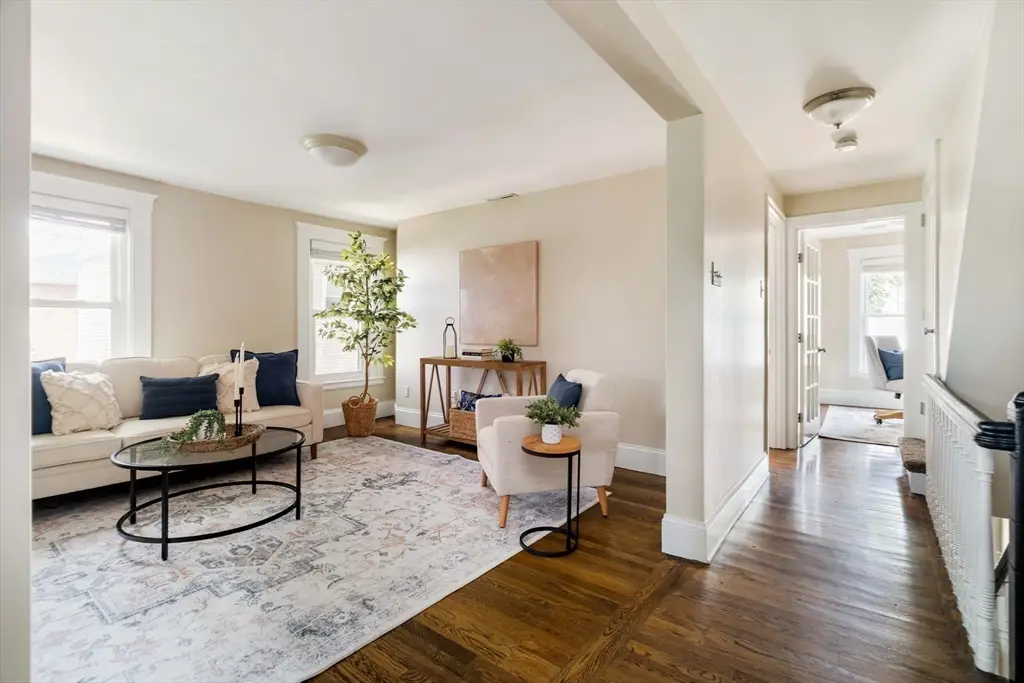 33 Howard #2, Watertown, MA 02472 - #1