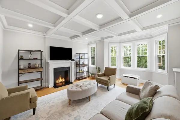 585 Franklin Street #6, Melrose, MA 02176