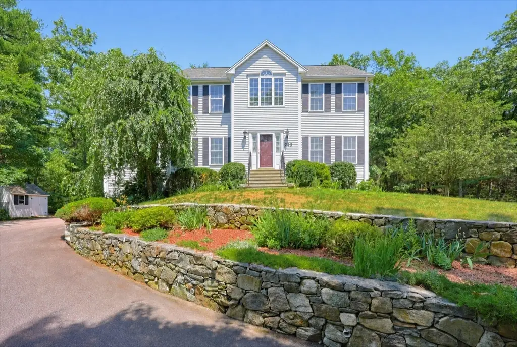 225 Daniels St, Franklin, MA 02038 - #1