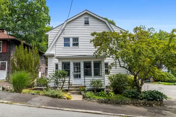 26 Seery St, Malden, MA 02148