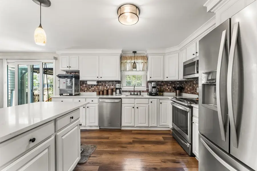 841 Union St, East Bridgewater, MA 02333 - #2
