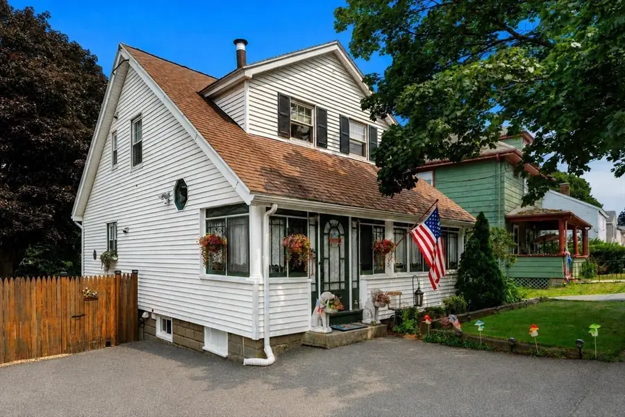 247 Linwood St, Lynn, MA 01905 - #2