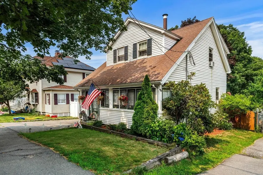 247 Linwood St, Lynn, MA 01905 - #3