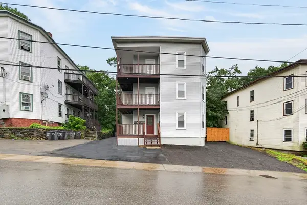 77 Oak St, Gardner, MA 01440