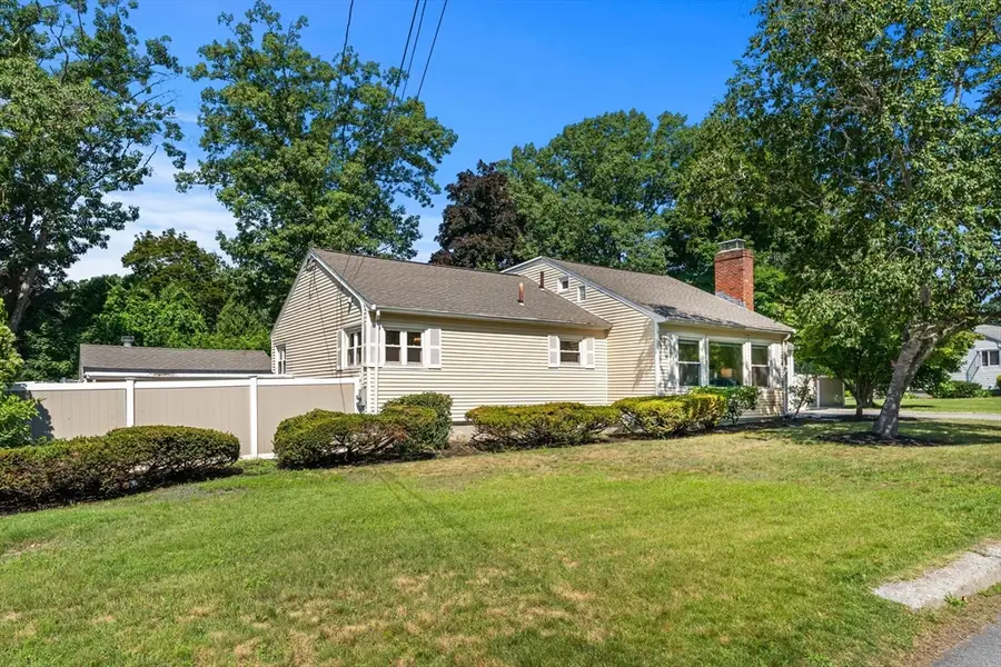 173 Florence Rd, Lowell, MA 01851 - #2