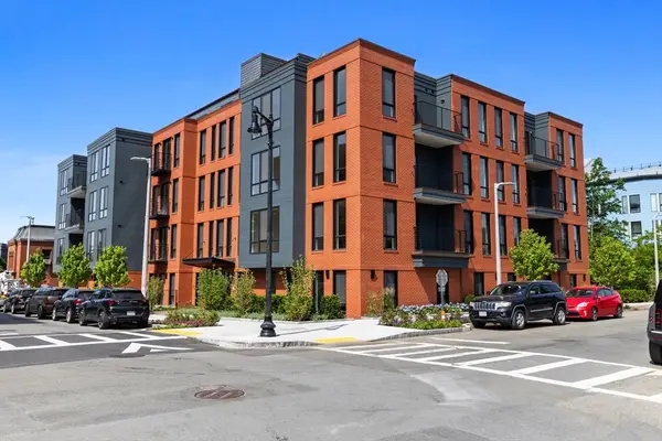 118 B Street #26, Boston, MA 02127