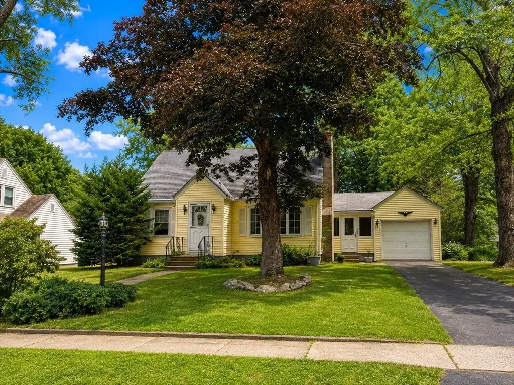 6 Hara St, Worcester, MA 01604 - #1