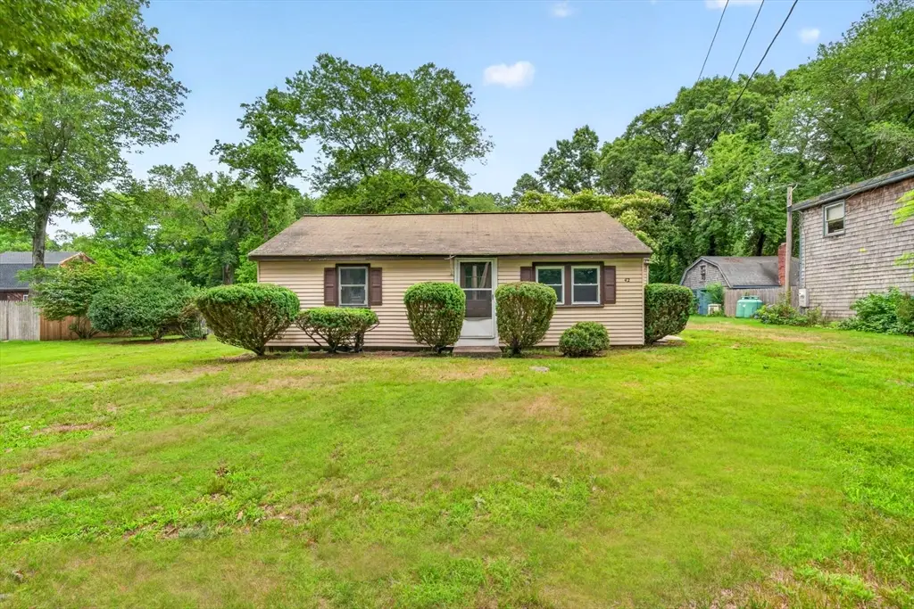 42 Cottage Dr, Holliston, MA 01746 - #1