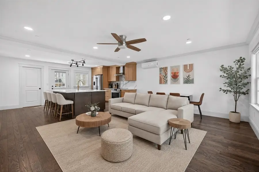 10 Osborne #B, Salem, MA 01970 - #2