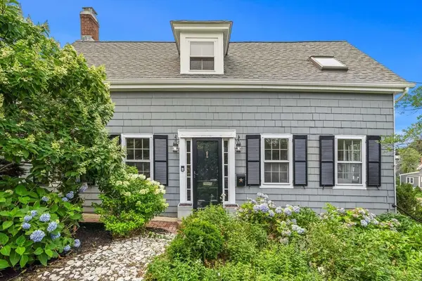 14 Linden Street, Marblehead, MA 01945
