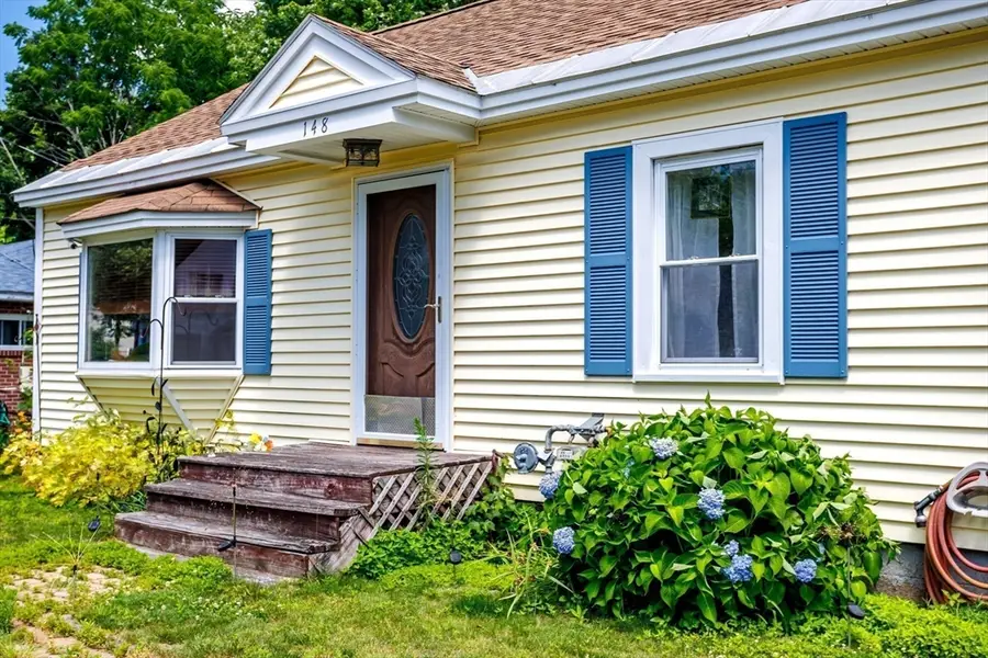 148 Pond St, Leominster, MA 01453 - #3