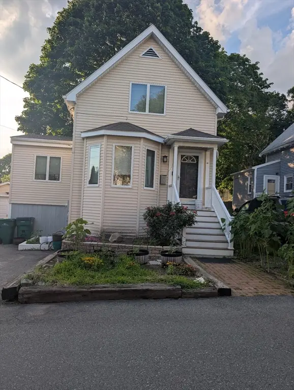 18 Windsor Ave, Lynn, MA 01902