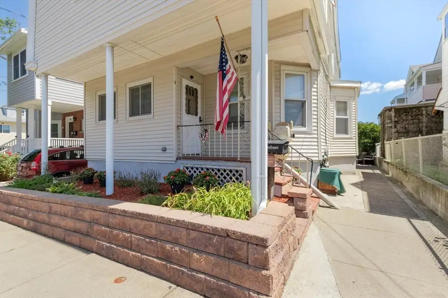 16 William St, Medford, MA 02155 - #2