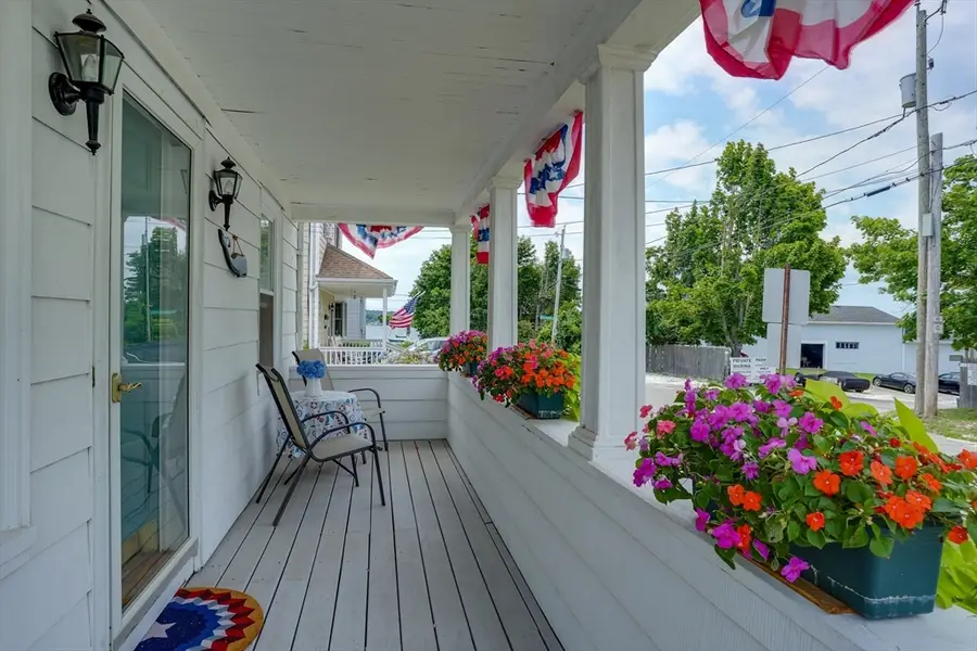 154 Calef Ave, Swansea, MA 02777 - #2