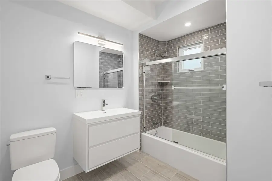 29 Rosemary St #3, Boston, MA 02130 - #2