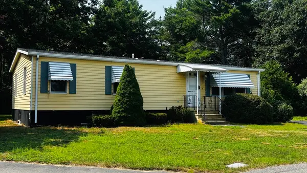 19 Narragansett Drive, Plymouth, MA 02360