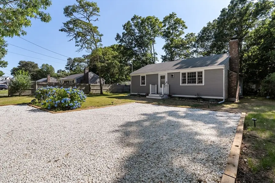 27 Frank Baker Rd, South Yarmouth, MA 02664 - #3