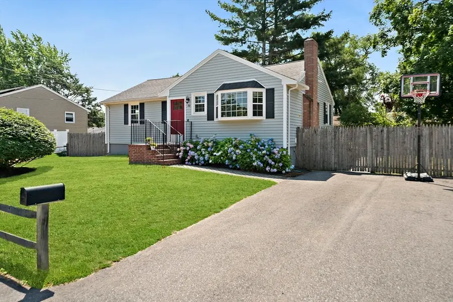 33 Bartlett Rd, Randolph, MA 02368 - #2