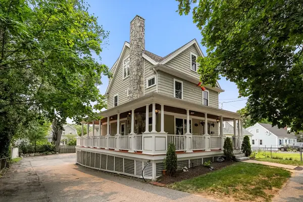 158 Lowell St, Arlington, MA 02474