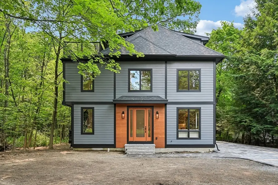 37 Moseley, Needham, MA 02492 - #2