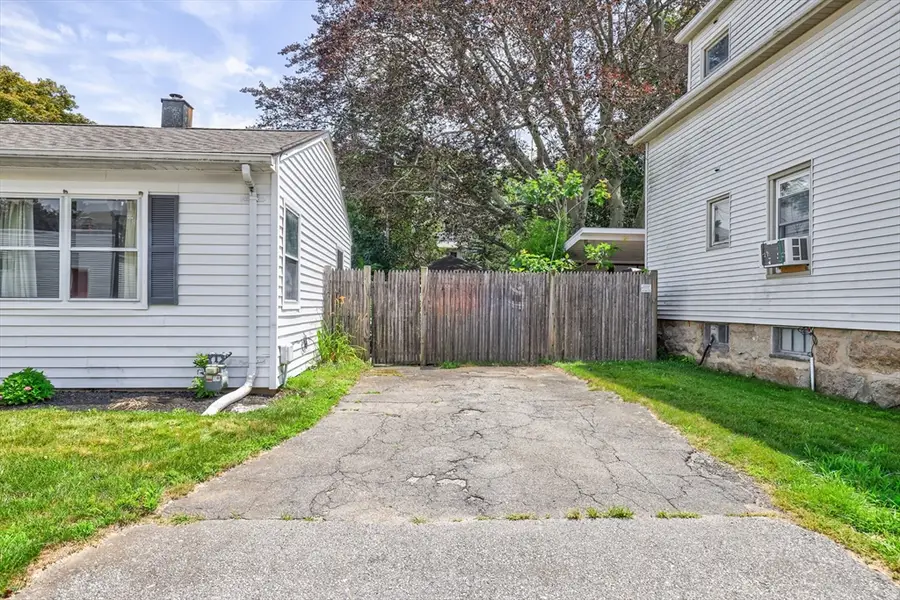 150 Armour St, New Bedford, MA 02740 - #3