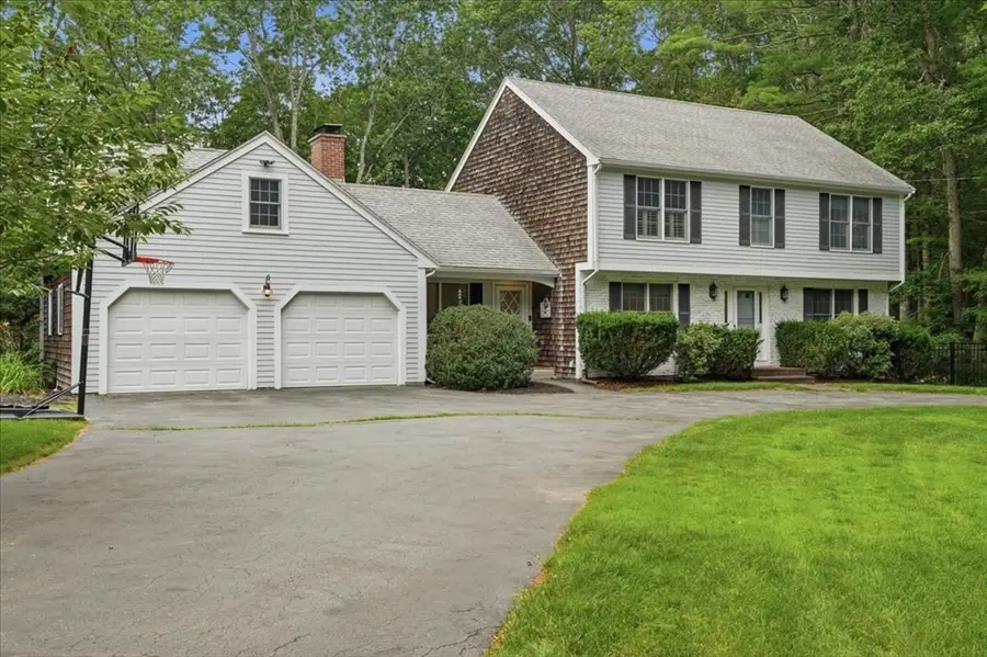 1 Boxwood Ln, Duxbury, MA 02332 - #2