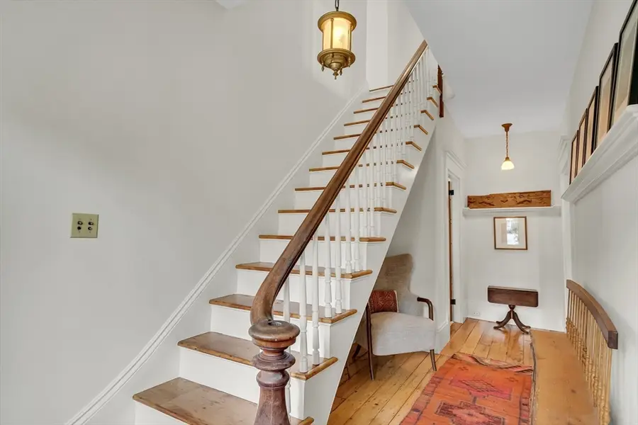 39 Green St, Watertown, MA 02472 - #3